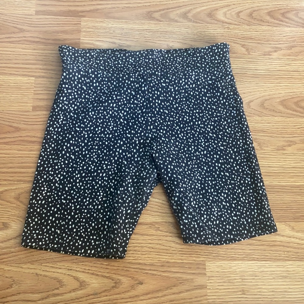 Forever 21 polkadot biker shorts in size M